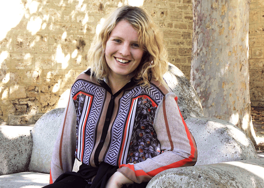 Image of artist Emma Buswell