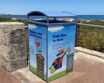 Sustainable waste signage at Sorrento beach